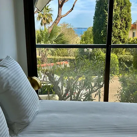Lägenhet 2 Pieces Vue Mer, Piscine, A 2 Pas Des Plages Cannes